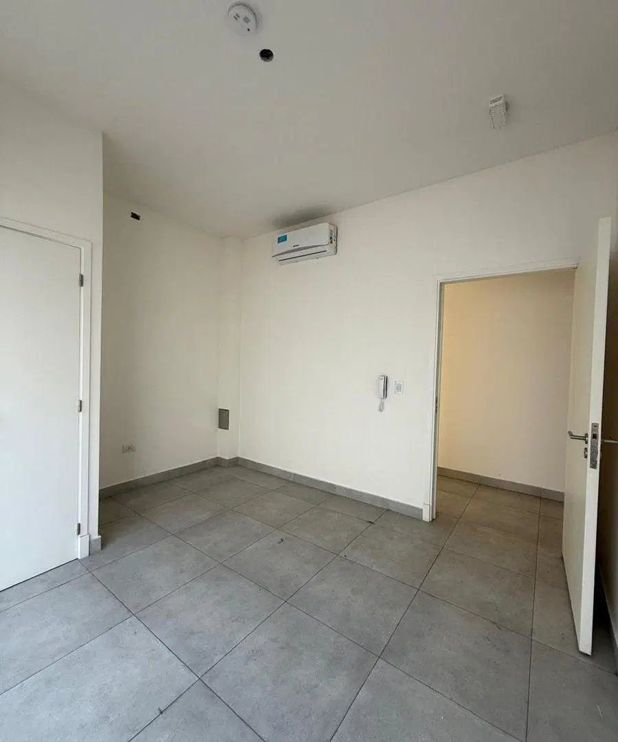 VENTA OFICINA EN EL CORAZON DE LUJAN DE CUYO 2