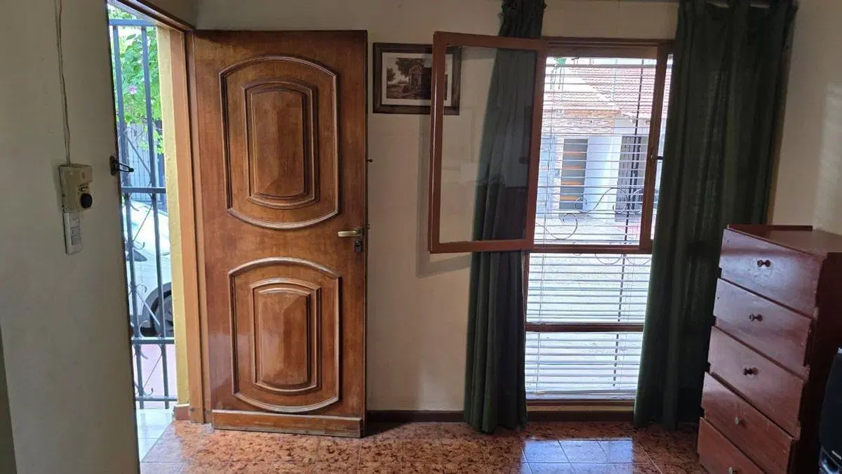 VENTA CASA 4 DORMITORIOS, B° RECONQUISTA 2