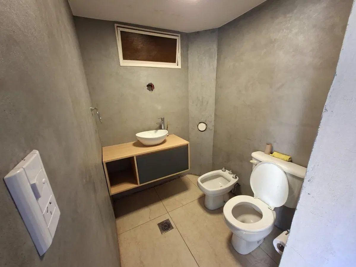 VENTA casa de 4 dormitorios en La Heras. 3