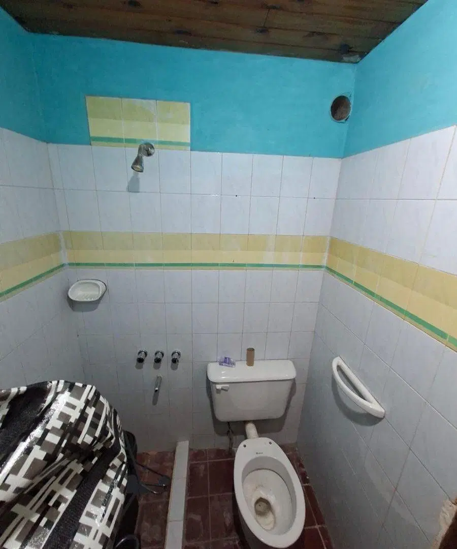 VENTA casa de 4 dormitorios en La Heras. 4
