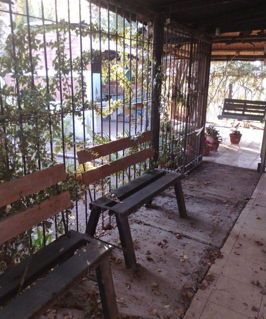 Foto de VENTA CASA QUINTA CON PILETA Y QUINCHO. Guaymallén, imagen 5