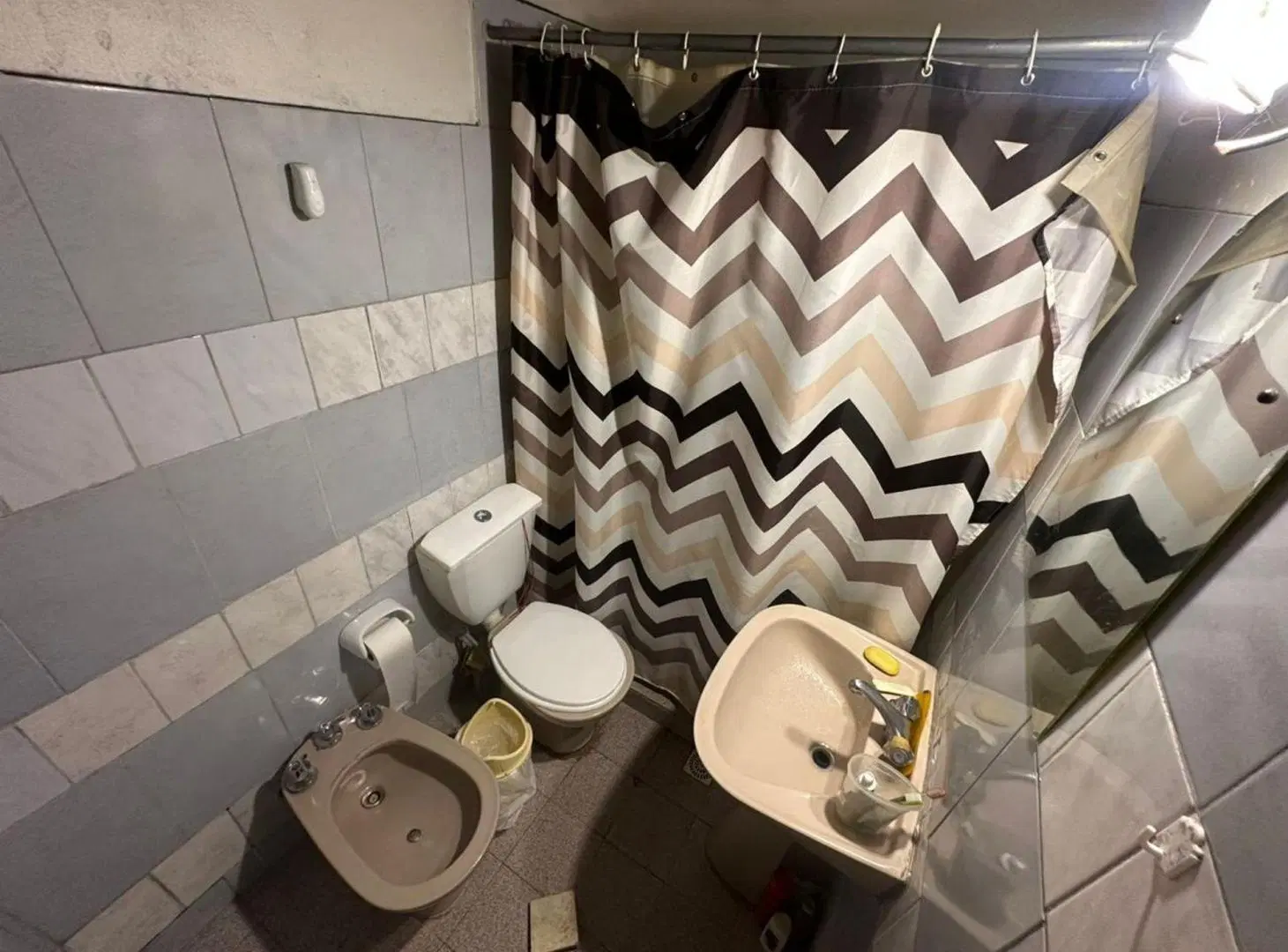 VENTA CASA/2 DEPARTAMENTOS RIVADAVIA MENDOZA 8
