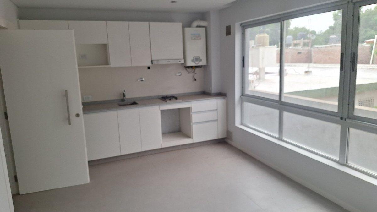 Foto de VENTA EXCLUSIVO EDIFICIO EN CAPITAL MENDOZA, imagen 5