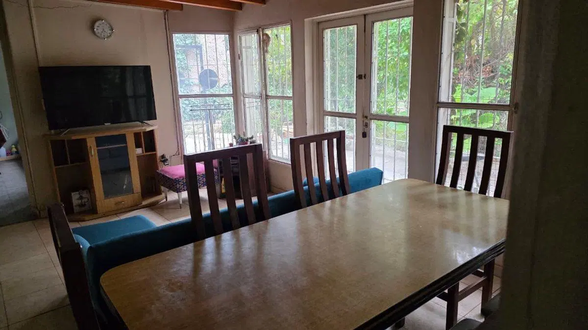 CASA EN VENTA CENTRO GODOY CRUZ 3