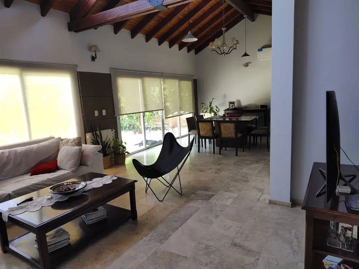 Venta de casa B La Barraca. Guaymallén. 3