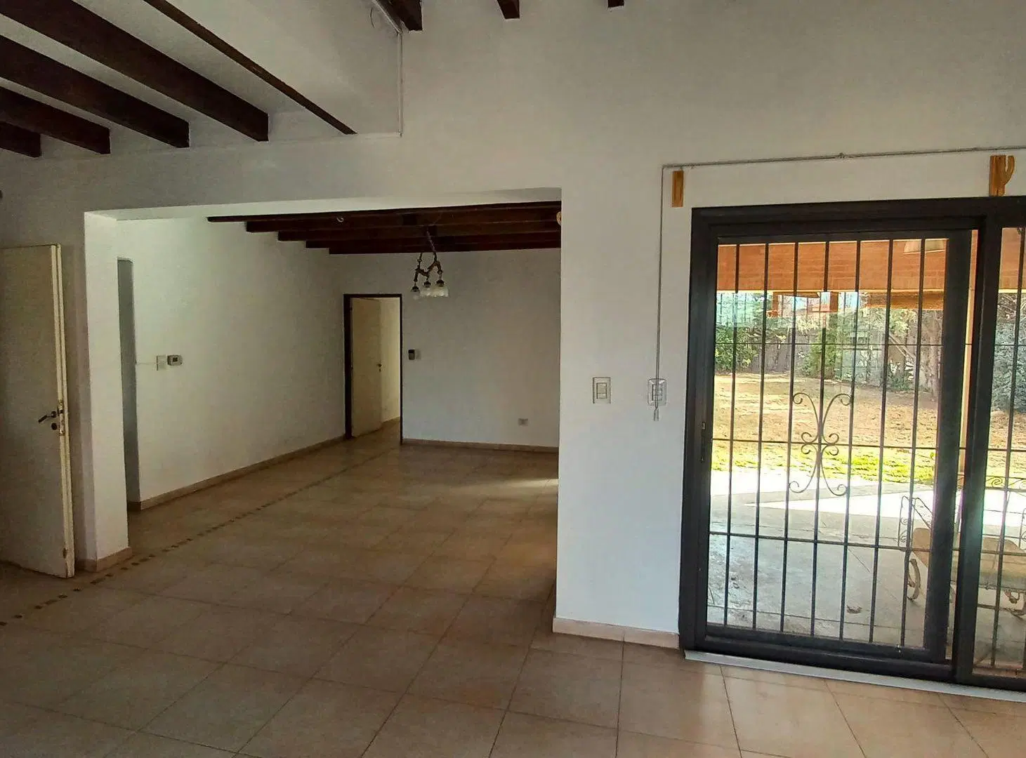 Casa en venta. Chacras de Coria. Luján de Cuyo 3