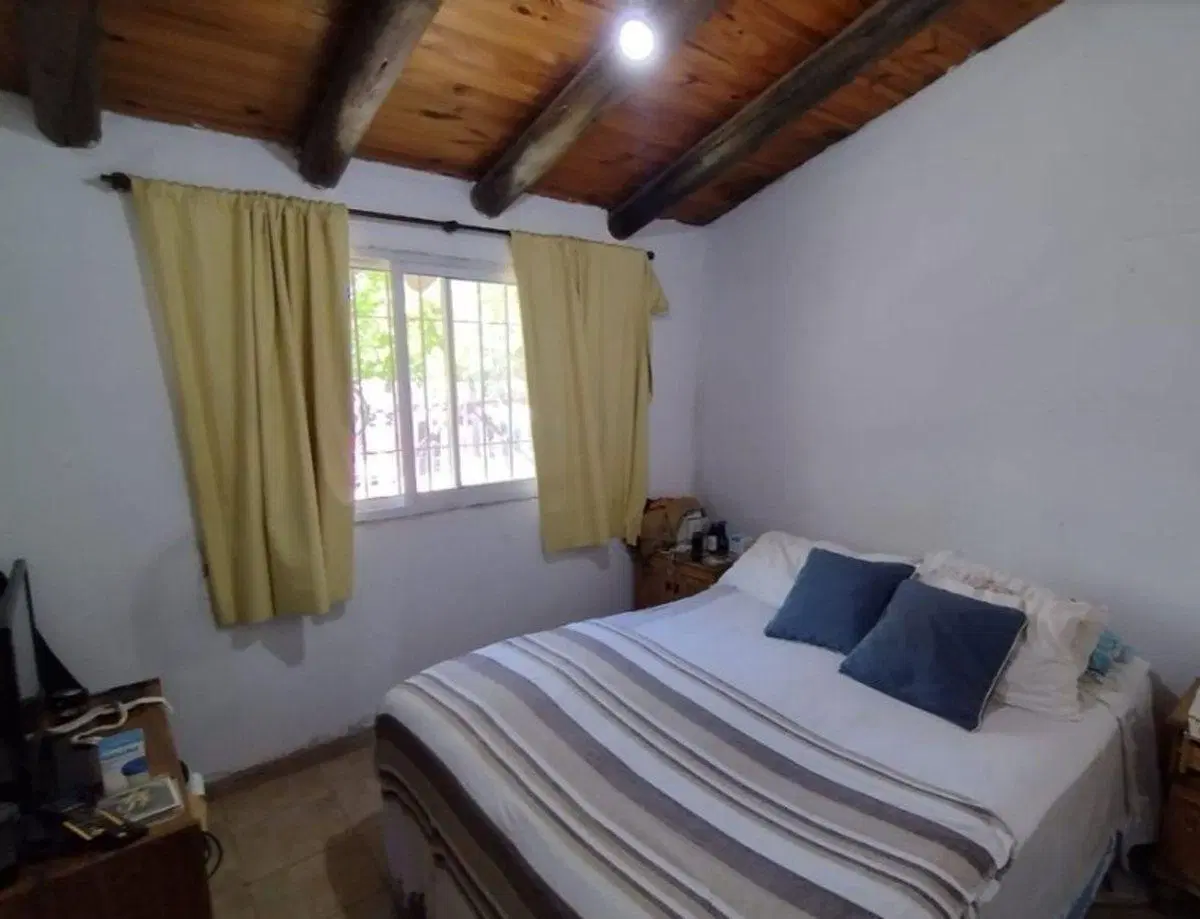 VENTA CASA 4 DORM. LA PRIMAVERA GUAYMALLEN 2
