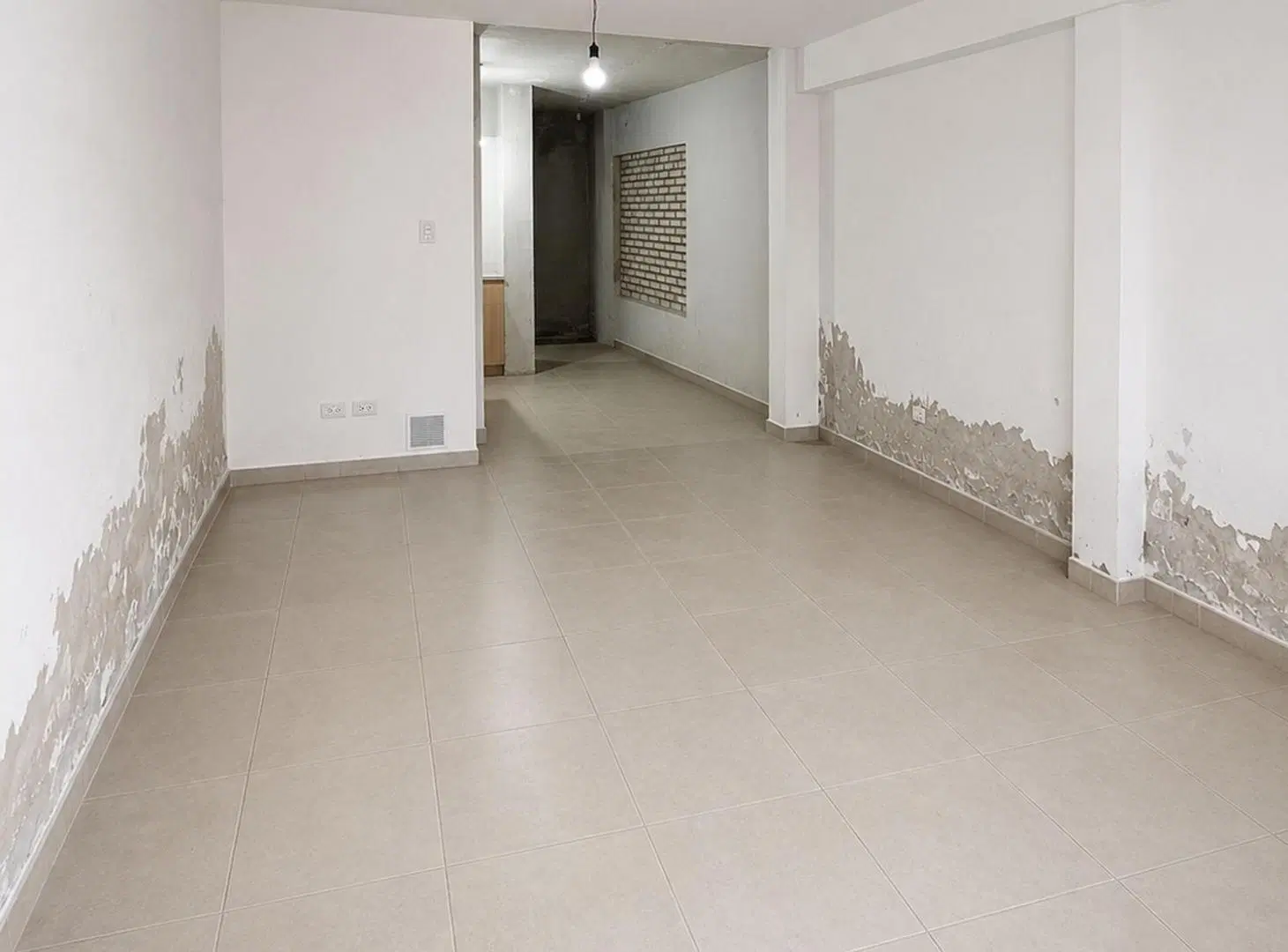 VENTA LOCAL COMERCIAL -NUEVA CIUDAD , GLLEN 2