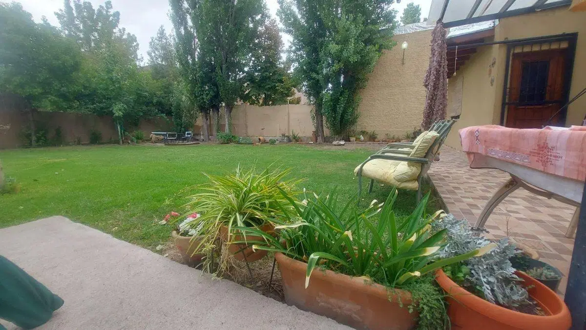 CASA EN VENTA LUJAN DE CUYO 4