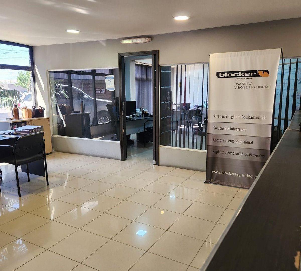 Foto de ALQUILER OFICINAS GALPON MENDOZA RODRIGUEZ PEÑA, imagen 2