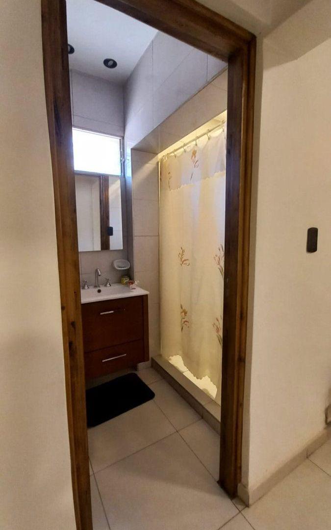 Foto de VENTA 3 CASAS +PISCINA+ SALON COMERCIAL+PARQUE, imagen 5