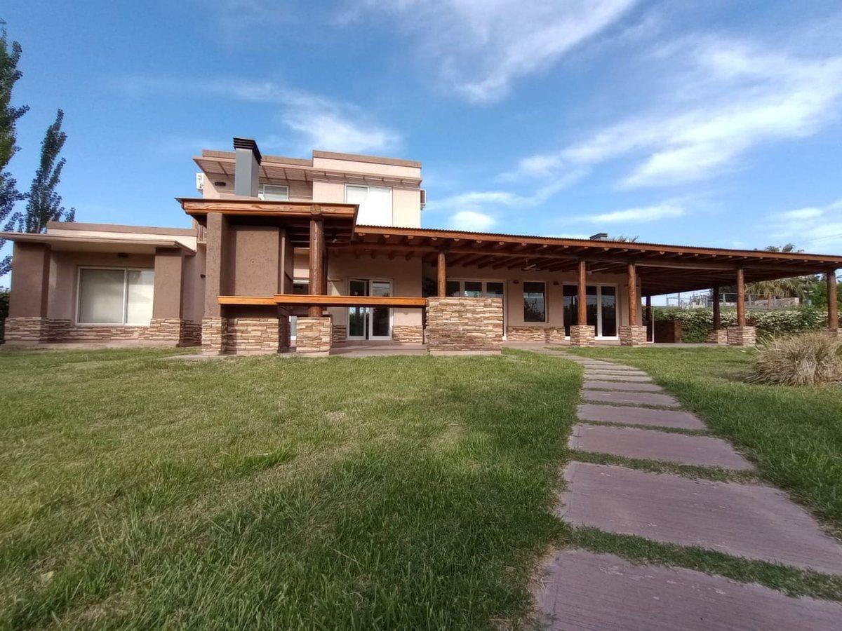 Foto de VENTA de casa en Barrio Privado en Maipú, Mendoza, imagen 3
