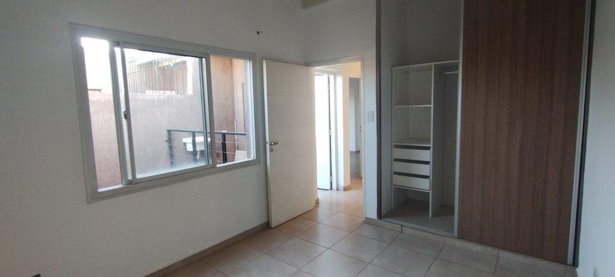 Foto de VENTA DEPARTAMENTO 2 DORM. COCHERA GUAYMALLEN, imagen 3
