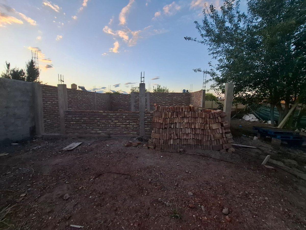 Foto de Venta lote/casa en obra grueso Primavera Mendoza, imagen 2
