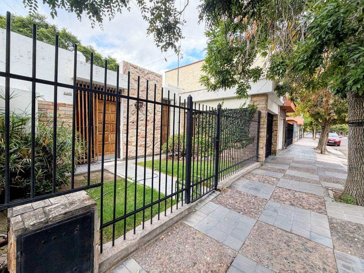 Foto de Venta casa B Sta Ana. Guaymallén, imagen 1