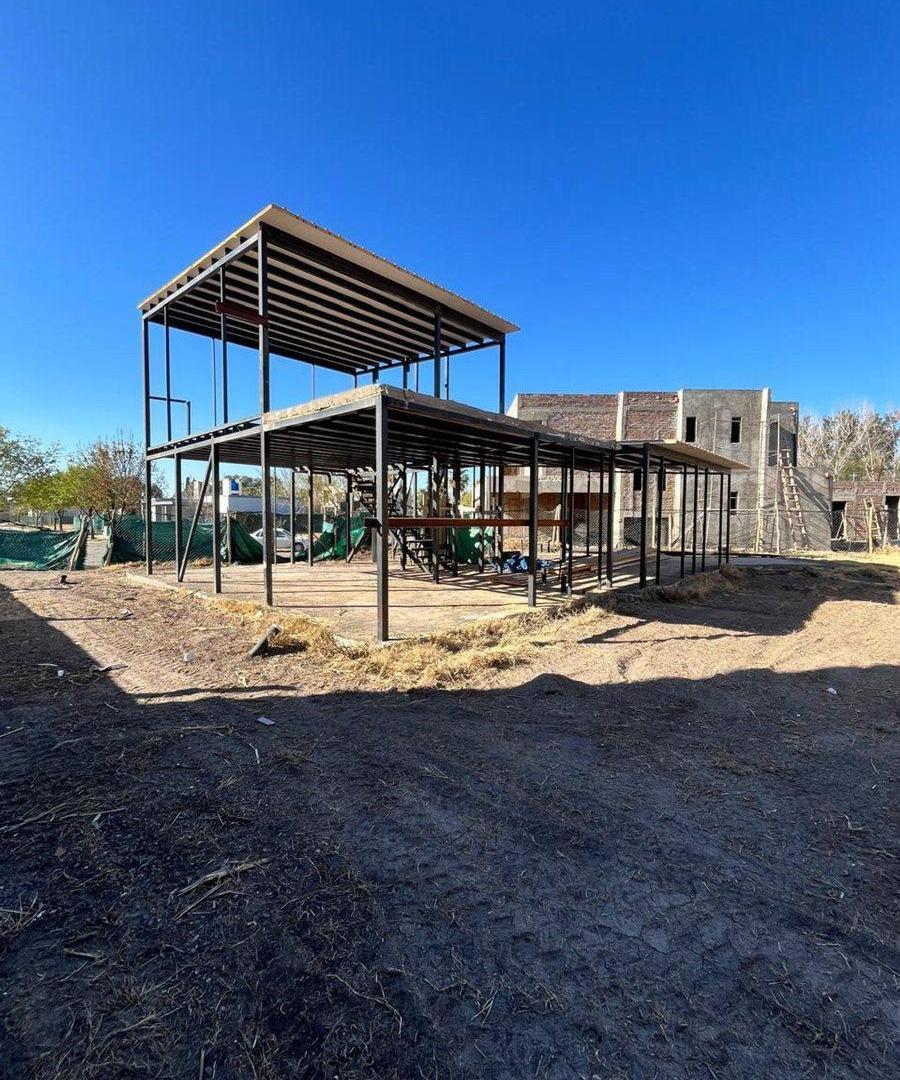 Foto de VENTA DE LOTE CON OBRA INICIADA EN STEEL FRAME, imagen 1