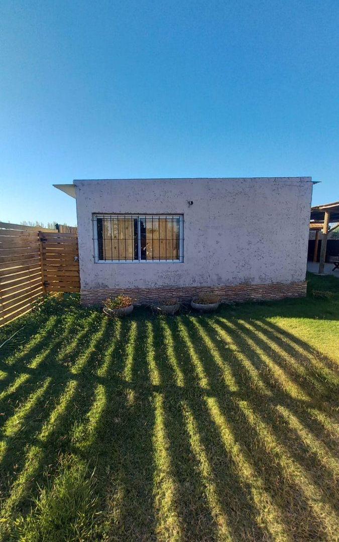 Foto de Venta de casa con pileta, Guaymallén, imagen 3