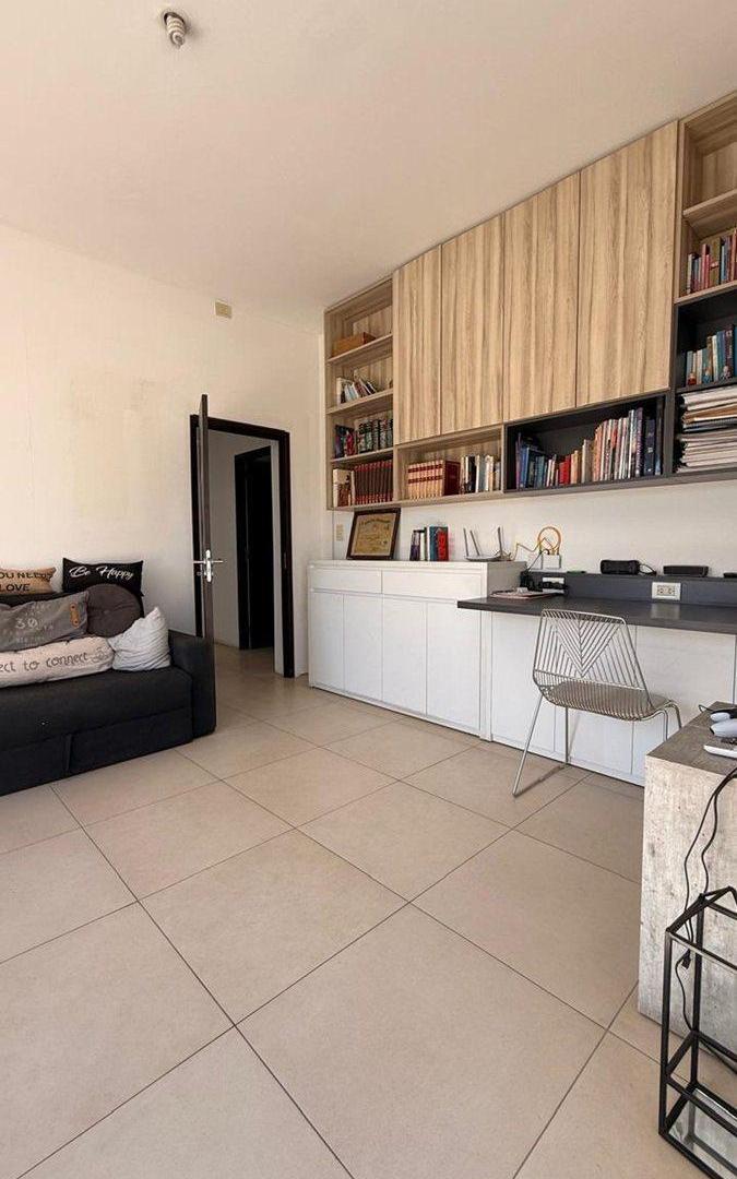 Foto de Barrio Privado,Guaymallen. RESIDENCIA DE CATEGORIA, imagen 1