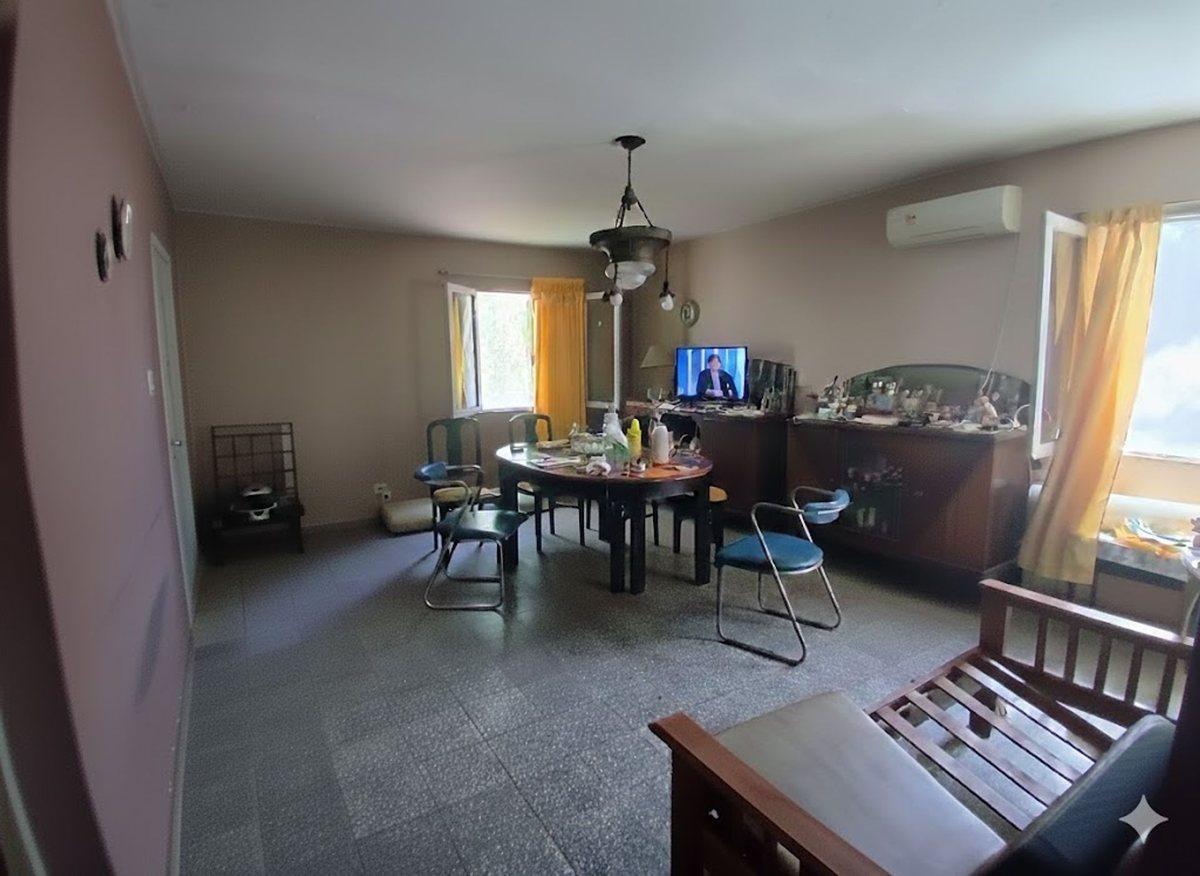 Foto de Venta de casa en Barrio San Eduardo - A Reciclar, imagen 1