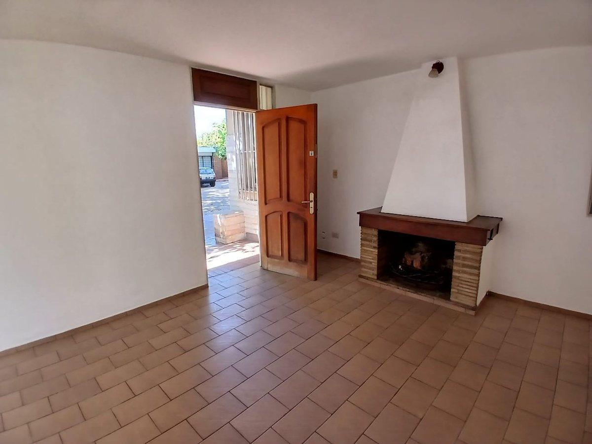 Foto de Venta casa Barrio UJEMVI. Las Heras, imagen 5