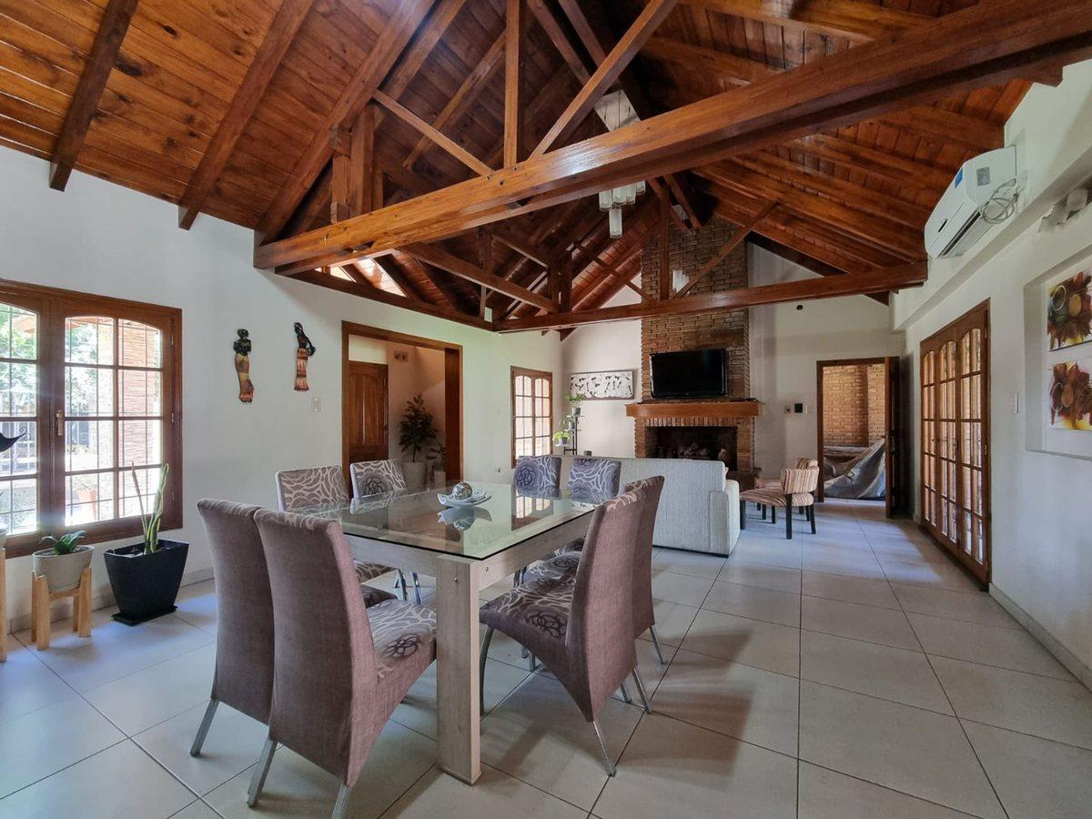 Foto de VENTA CASA LUJAN DE CUYO DRUMMOND MENDOZA, imagen 2