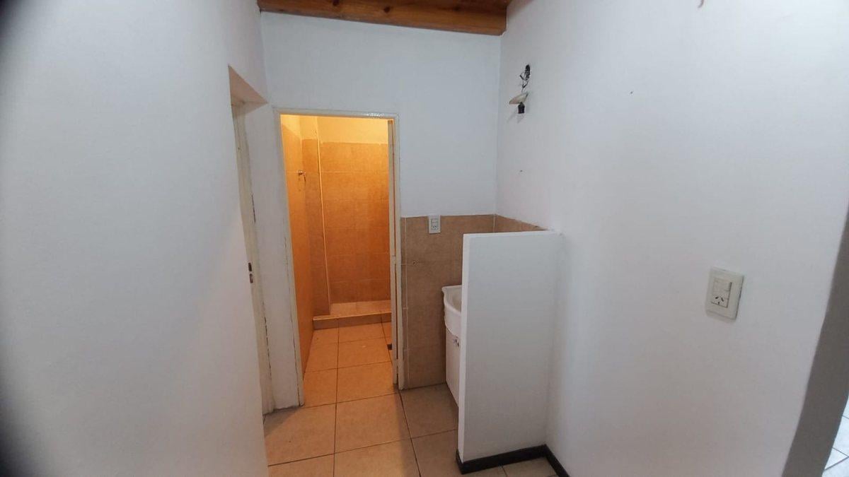 Foto de VENTA DE COMPLEJO DE DEPARTAMENTOS GODOY CRUZ MZA, imagen 5