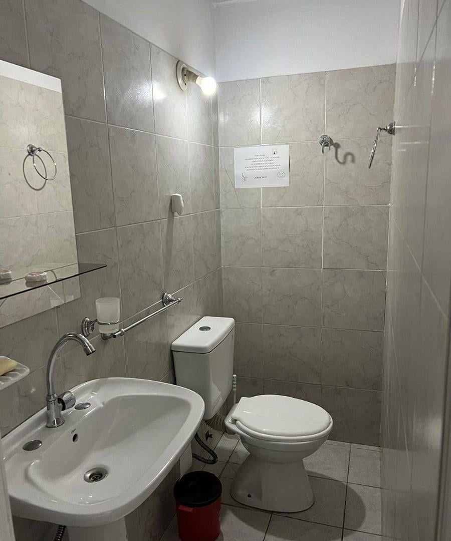 Foto de VENTA LOCAL LUJAN MENDOZA, imagen 2