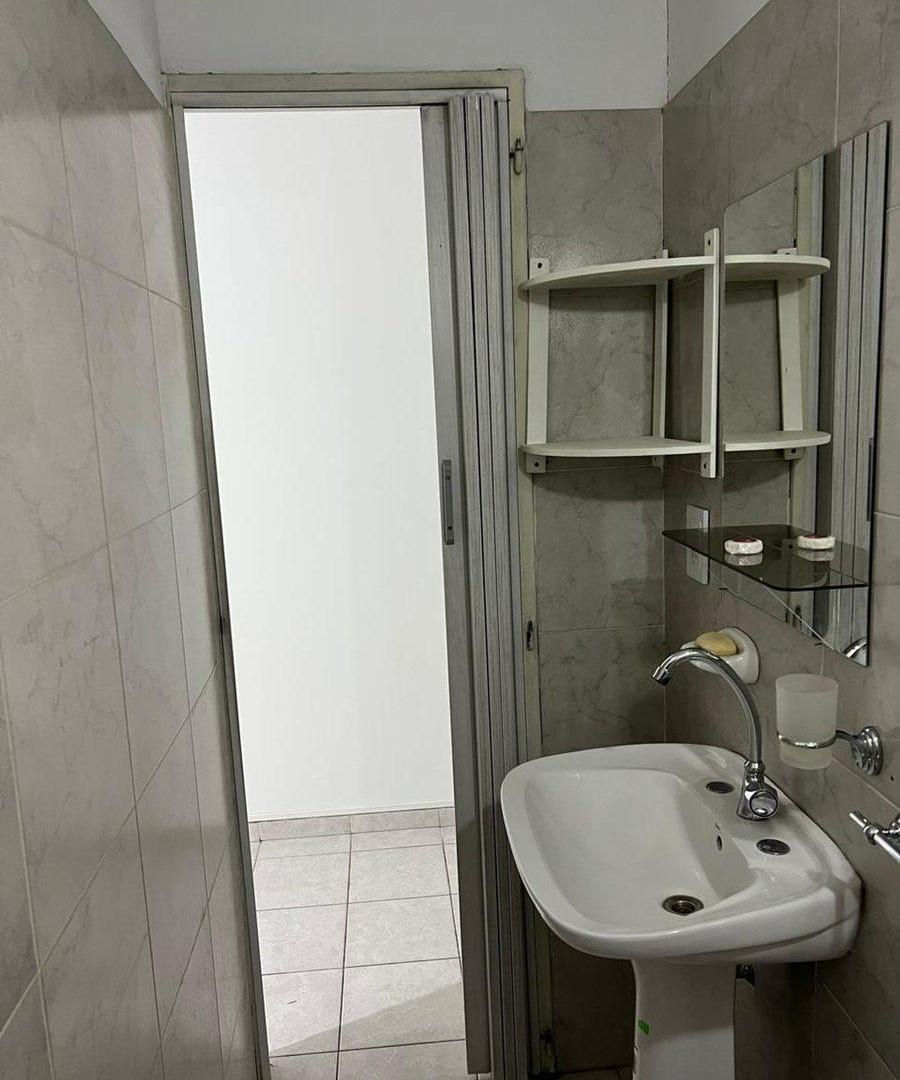 Foto de VENTA LOCAL LUJAN MENDOZA, imagen 3