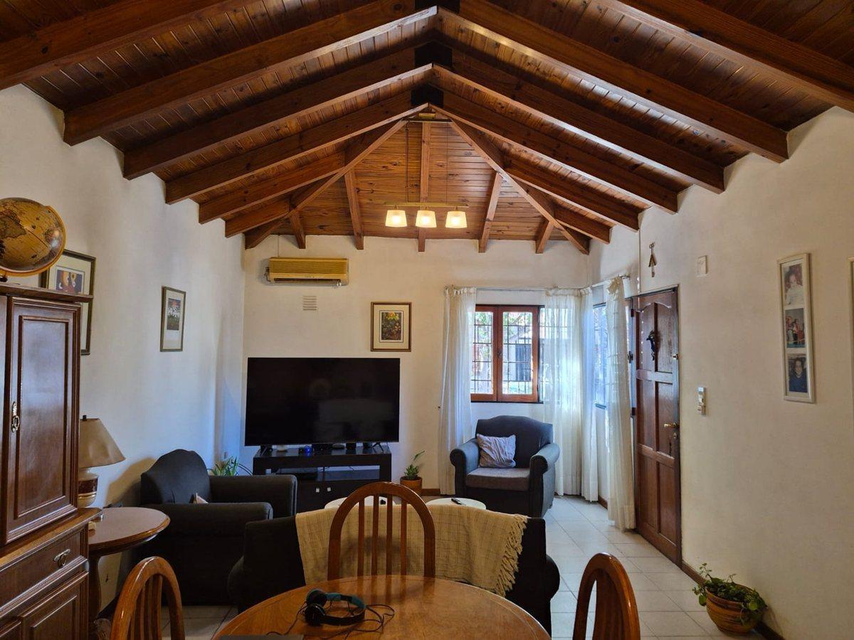 Foto de CASA EN VENTA BARRIO SOLARES DE URQUIZA GUAYMALLEN, imagen 5