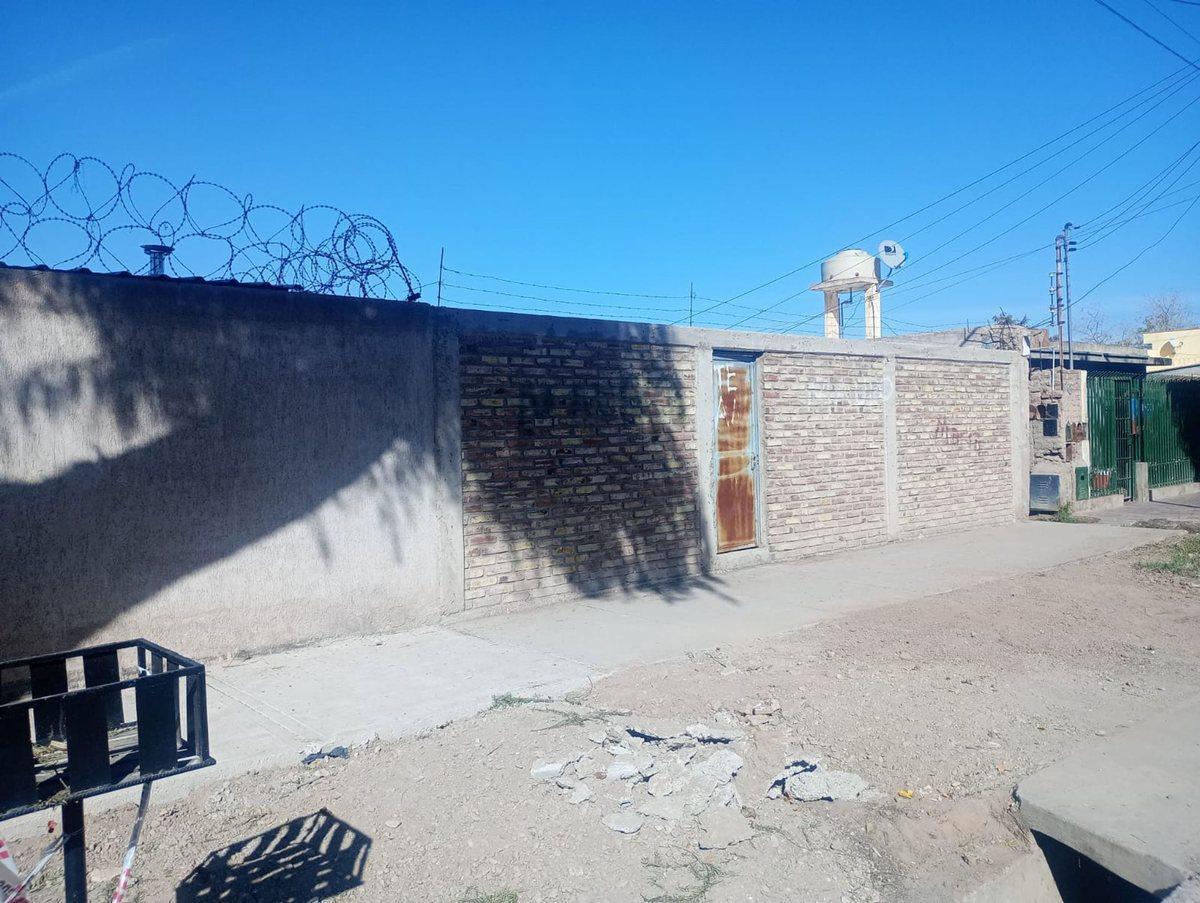 Foto de Venta Gran terreno en Godoy Cruz Cerrado medianera, imagen 1