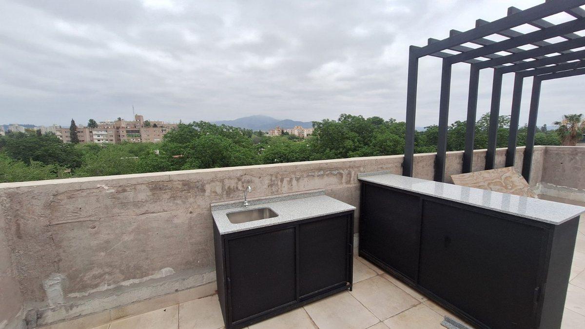 Foto de VENTA EXCLUSIVO EDIFICIO EN CAPITAL MENDOZA, imagen 5