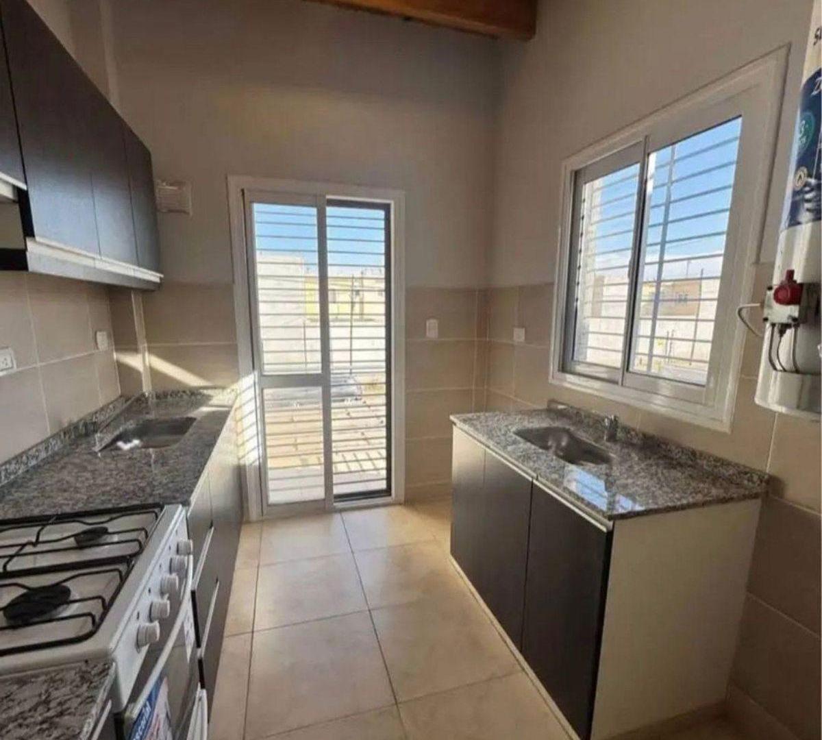 Foto de VENTA-DEPARTAMENTO GUAYMALLEN-, imagen 4
