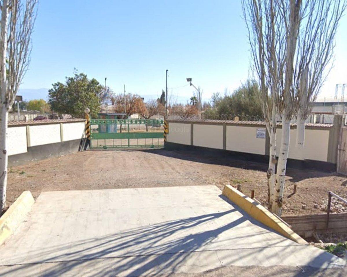 Foto de Venta galpones casa departamento terreno Corralito, imagen 3