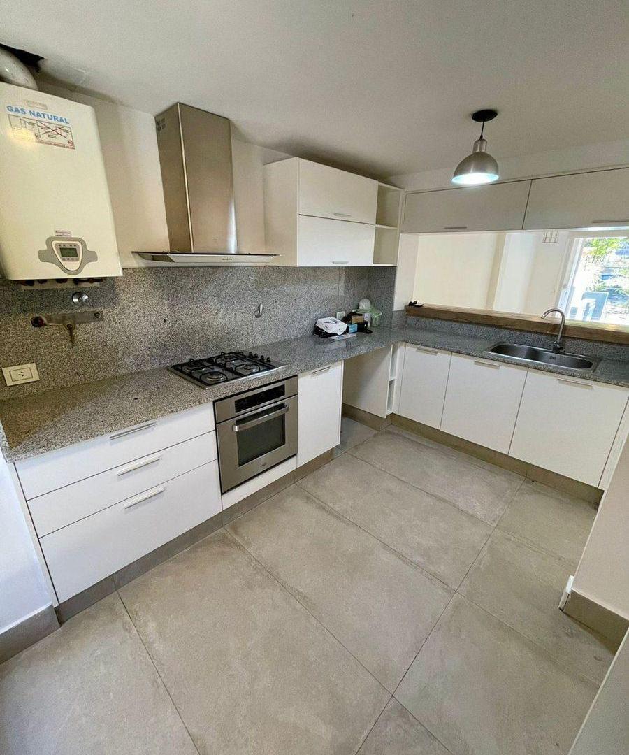 Foto de DEPARTAMENTO VENTA QUINTA SECCIÓN MENDOZA CIUDAD, imagen 1