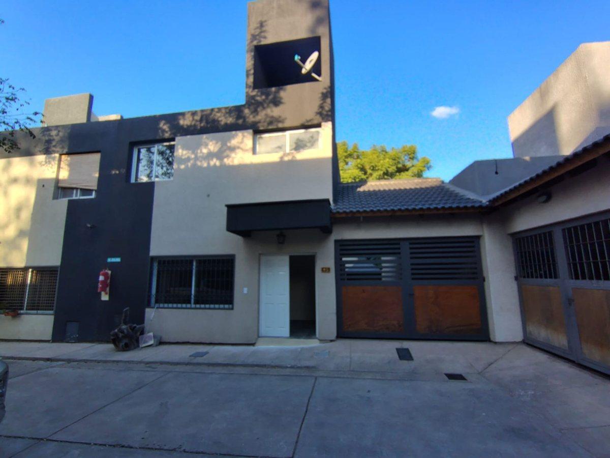 Foto de Se vende Dúplex en Godoy Cruz, Mendoza, imagen 1