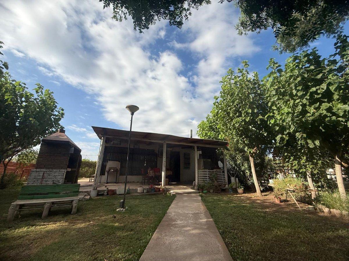 Foto de VENTA CASA CON PILETA B. ALTO CORDILLERANO LAVALLE, imagen 4
