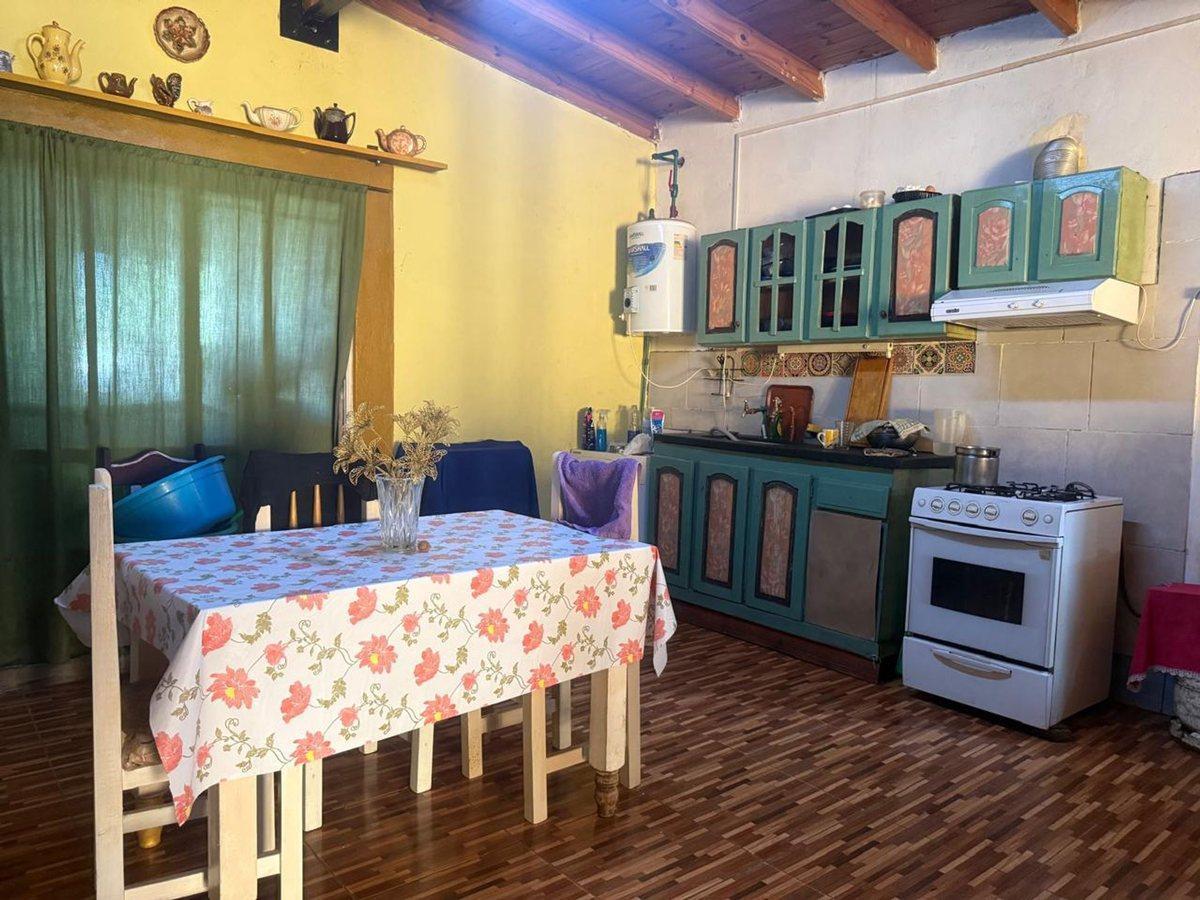 Foto de VENTA CASA CON PILETA B. ALTO CORDILLERANO LAVALLE, imagen 5