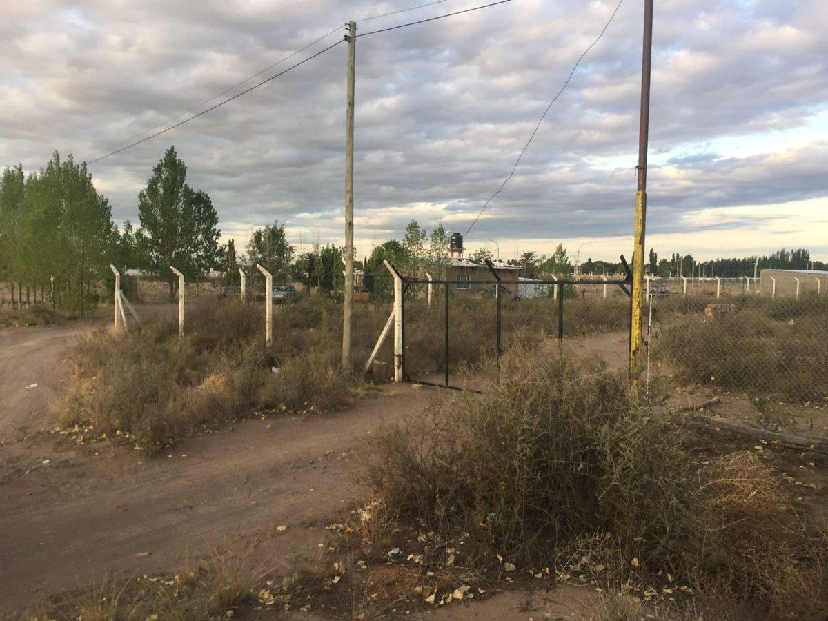 Venta 7 Hectáreas 7 Galpones Pareditas San Carlos