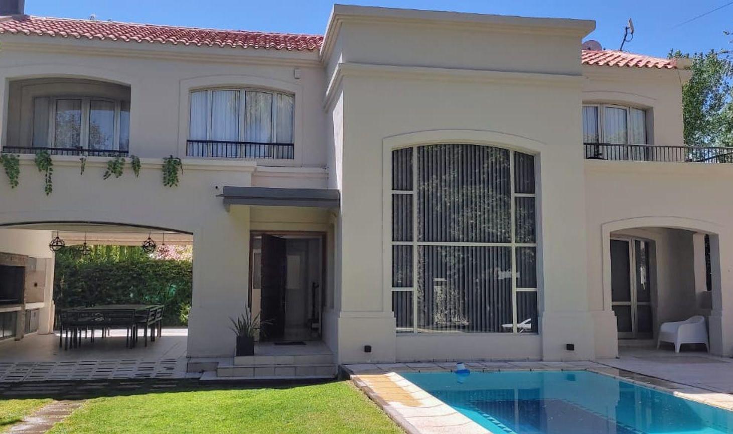 Foto de Casa en venta Los Solares de Gabrielli, Luján, imagen 2