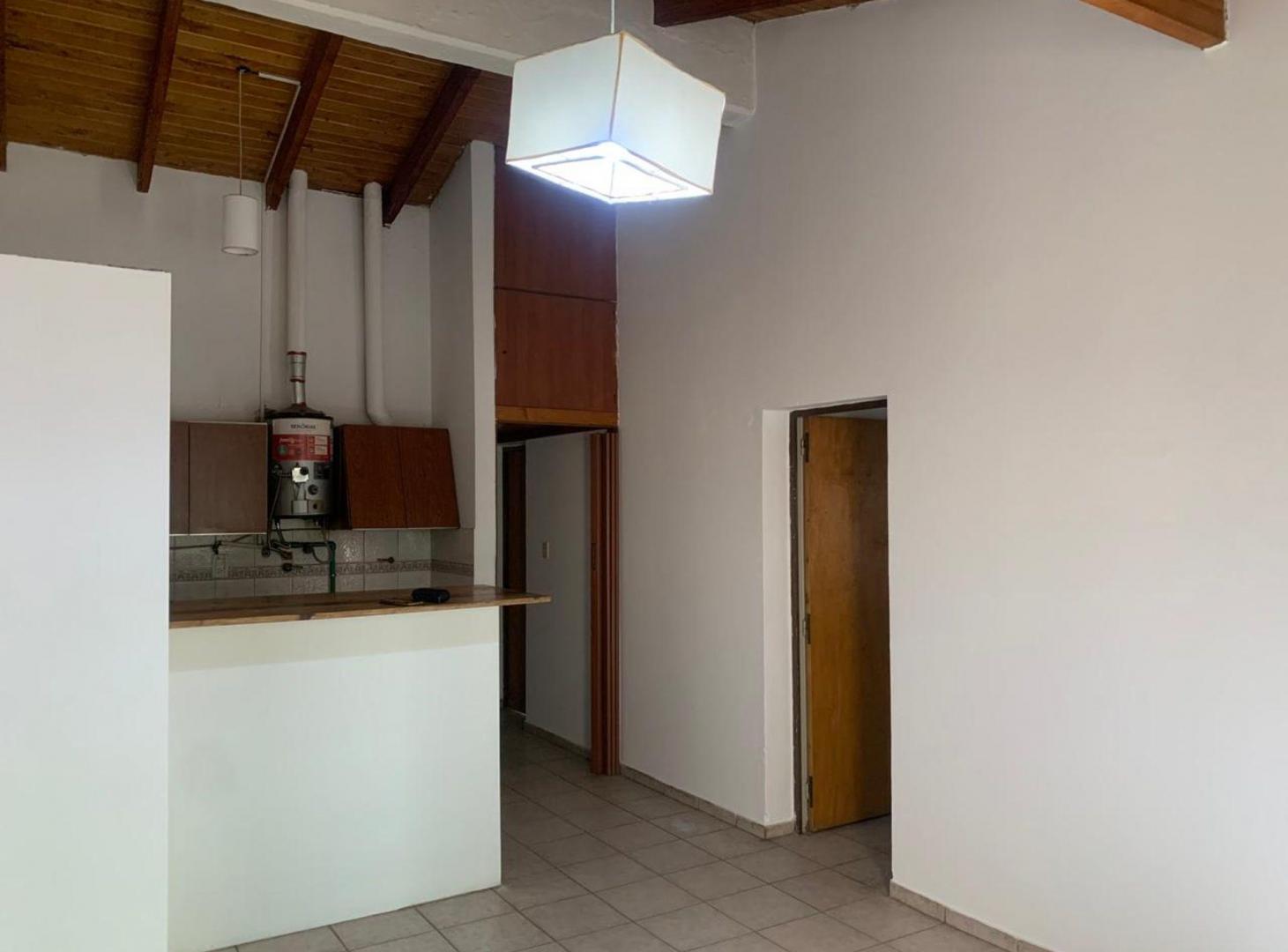 Foto de Venta Casa mas Departamento en Guaymallén, imagen 3