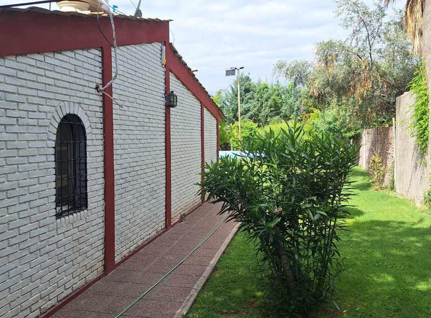 Foto de VENTA DE CASA QUINTA - VISTALBA - LUJAN - MZA, imagen 2