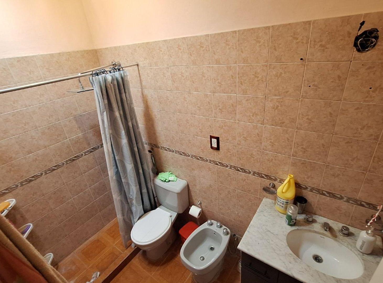 Foto de VENTA DE CASA QUINTA - VISTALBA - LUJAN - MZA, imagen 4