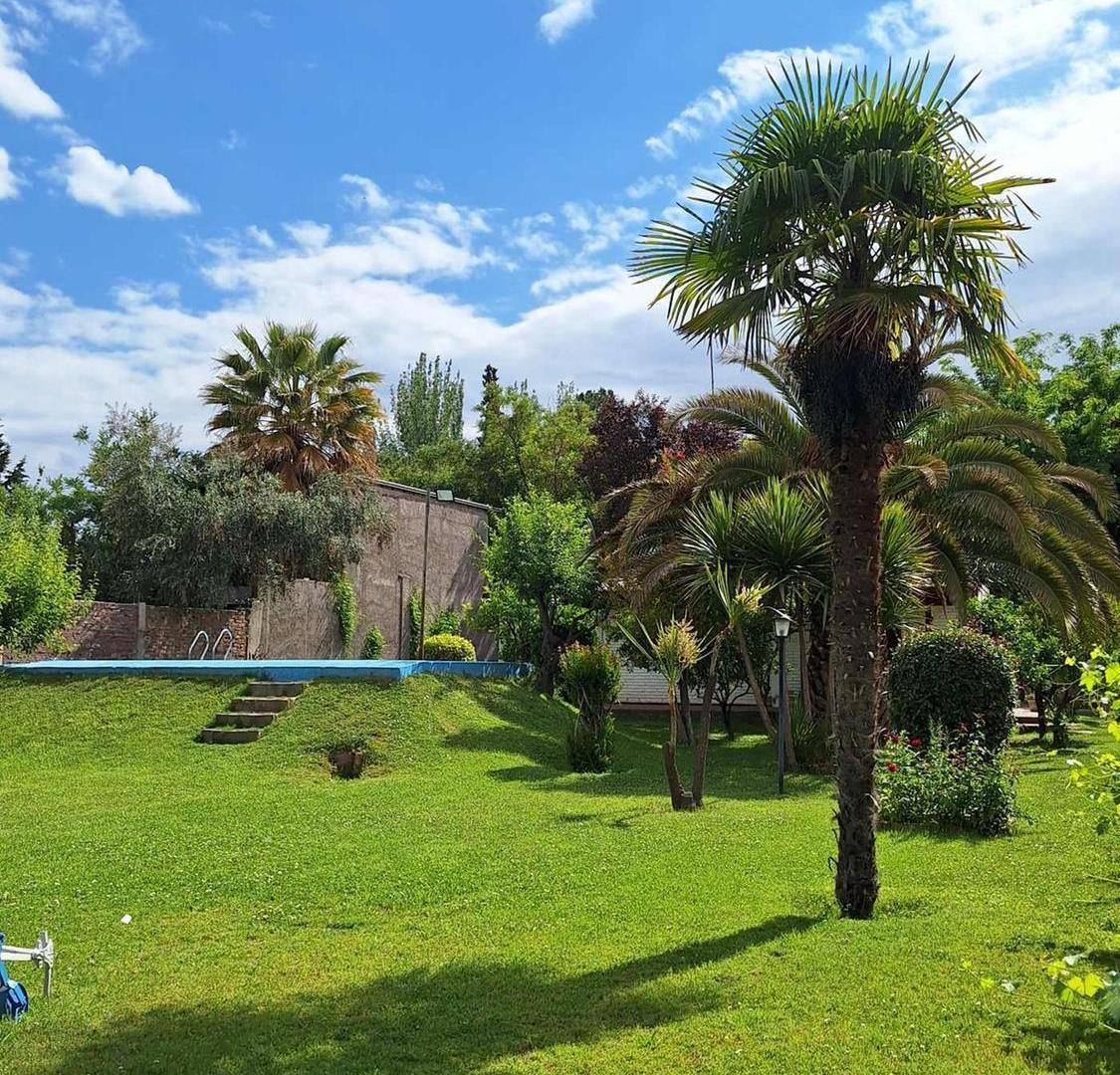 Foto de VENTA DE CASA QUINTA - VISTALBA - LUJAN - MZA, imagen 1