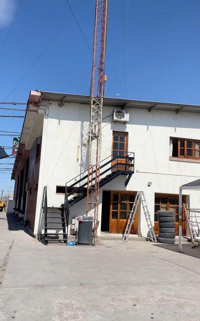 Foto de VENTA OFICINAS GALPON MENDOZA RODRIGUEZ PEÑA, imagen 4