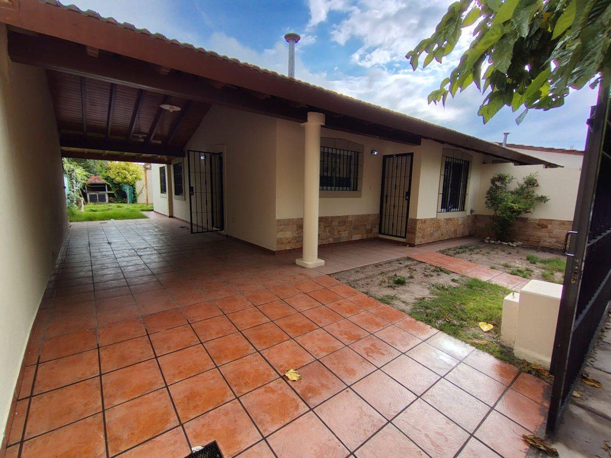 Foto de Se vende casa apta crédito en Lujan ,Mendoza, imagen 1