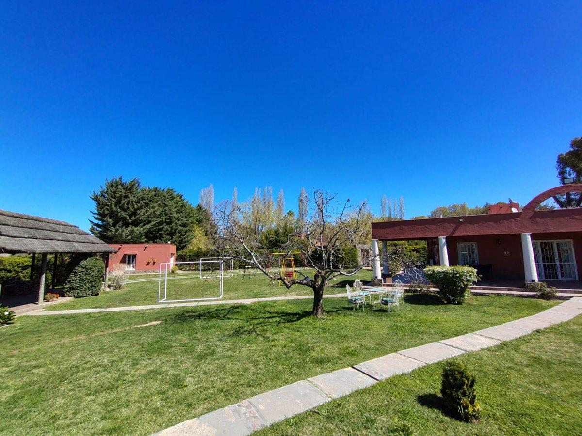 Foto de Se vende casa Apta crédito en Lujan , Mendoza, imagen 1