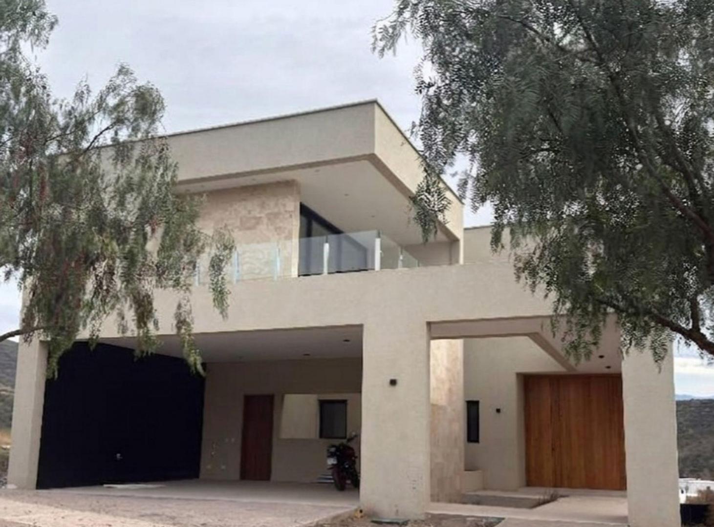 Foto de Alquiler Casa en barrio Aguaribay, imagen 4