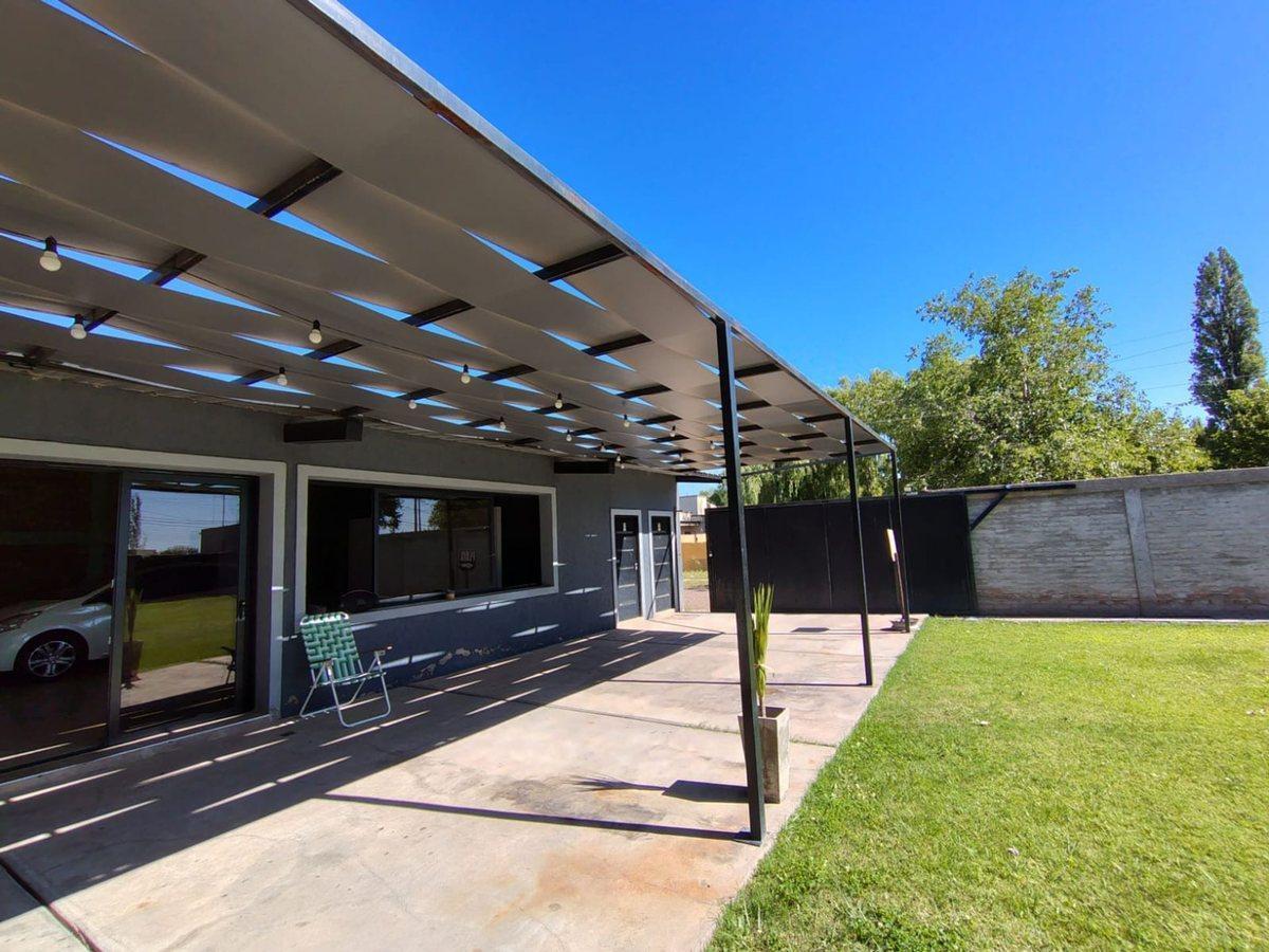 Foto de Se vende lote con salón de eventos, chacras, Mza, imagen 1