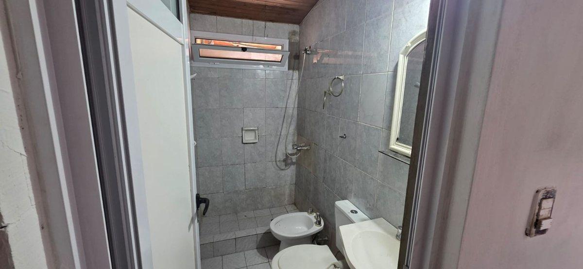 Foto de VENTA CASA 3 DORMITORIOS GUAYMALLEN, imagen 5