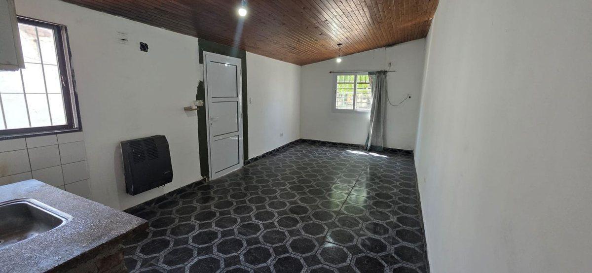 Foto de VENTA CASA 3 DORMITORIOS GUAYMALLEN, imagen 4